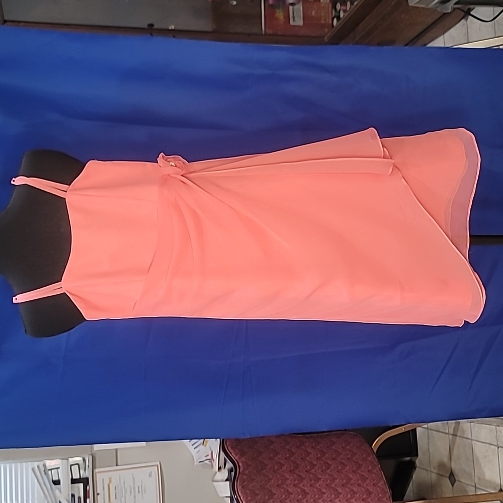 Davinci bridal girls party dress sz 6 color coral